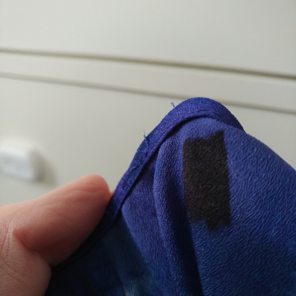 Ivanka Trump | Blue and White Floral Top | XL - Picture 12 of 15